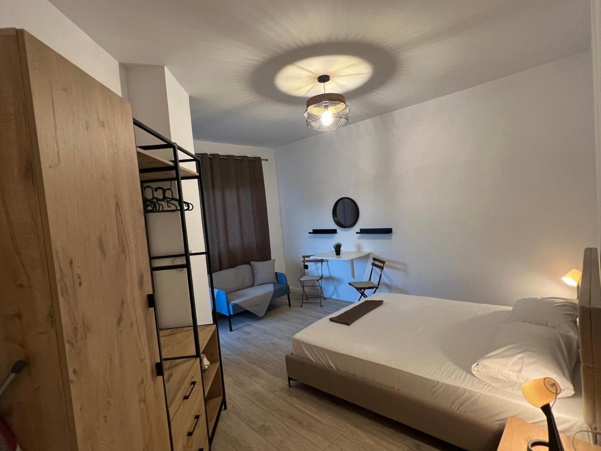Olga Apartment Sarandë Buitenkant foto